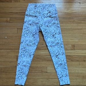 SoulCycle white leopard leggings